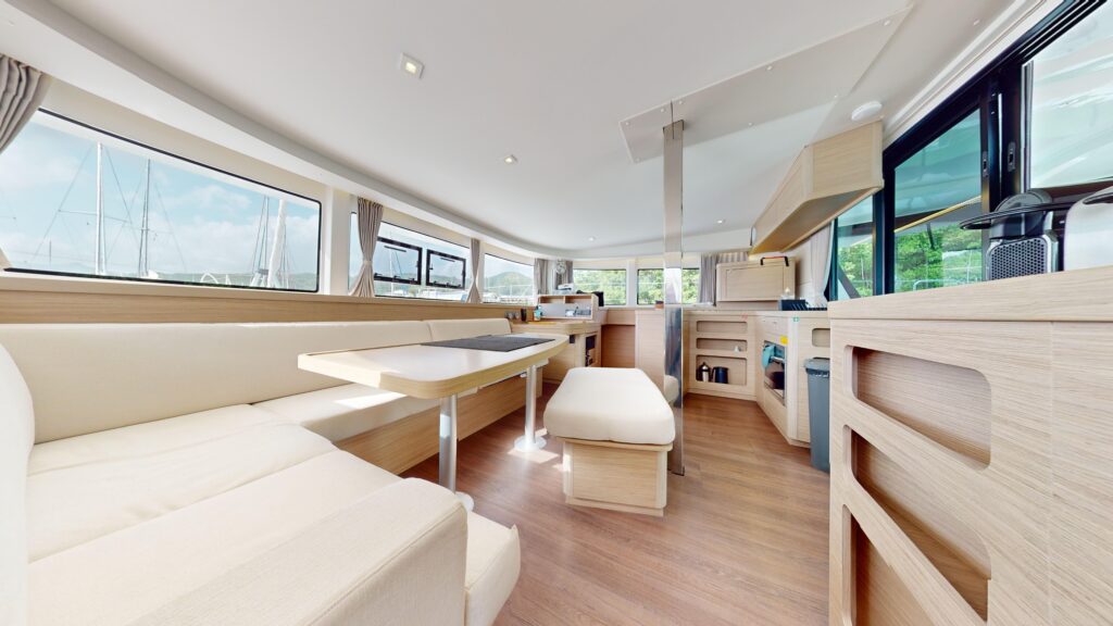 Lagoon 42, Caraïbes